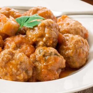Albóndigas en salsa
